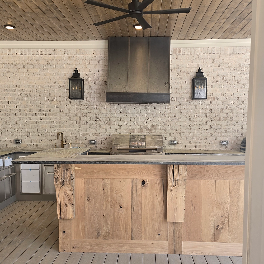 Custom bar in high-end home